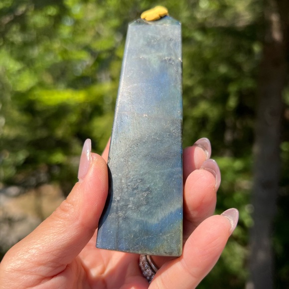 Labradorite (e) tower | crystal - Picture 3 of 13